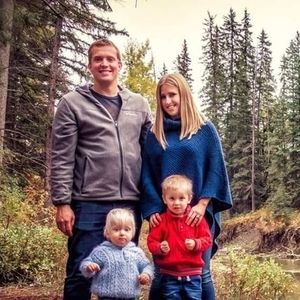 Meet your Posher, Alisa